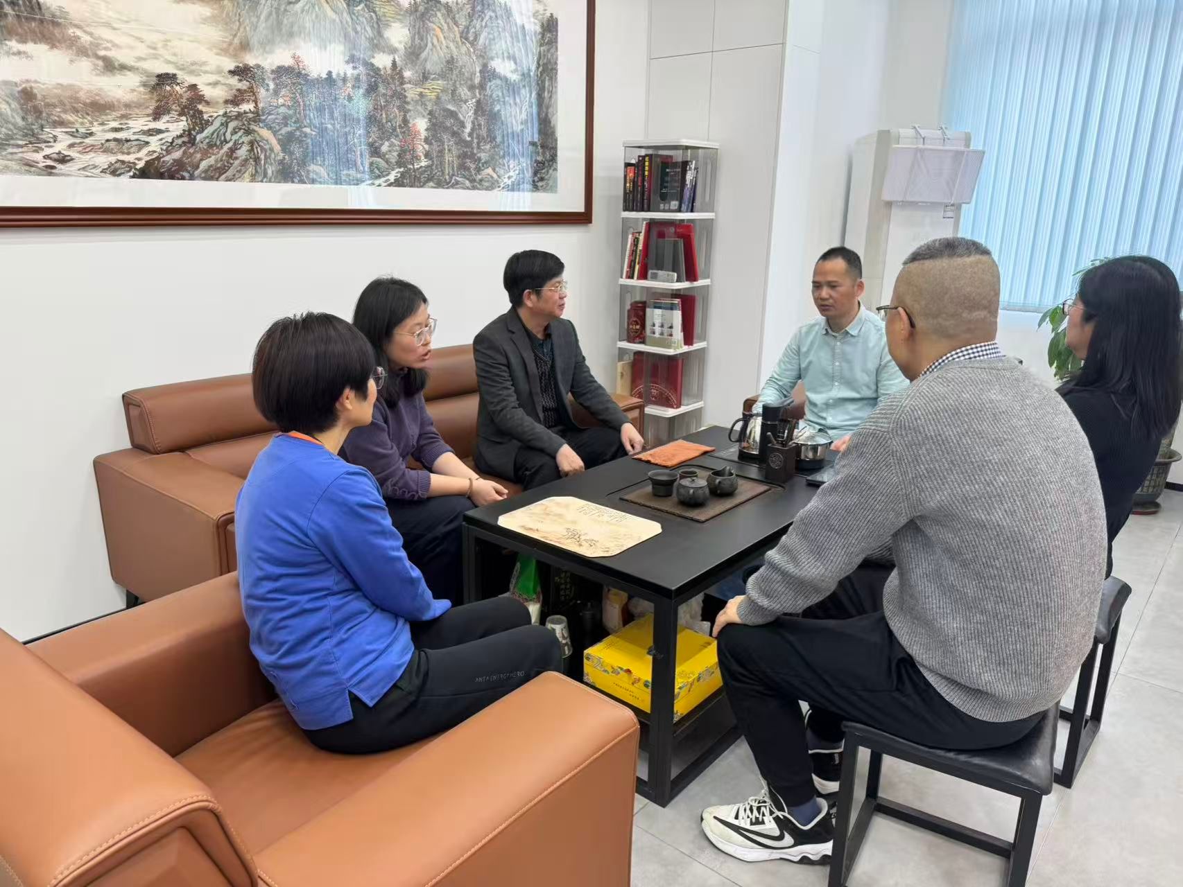 公司走访员工企业 深化校企合作谋新篇